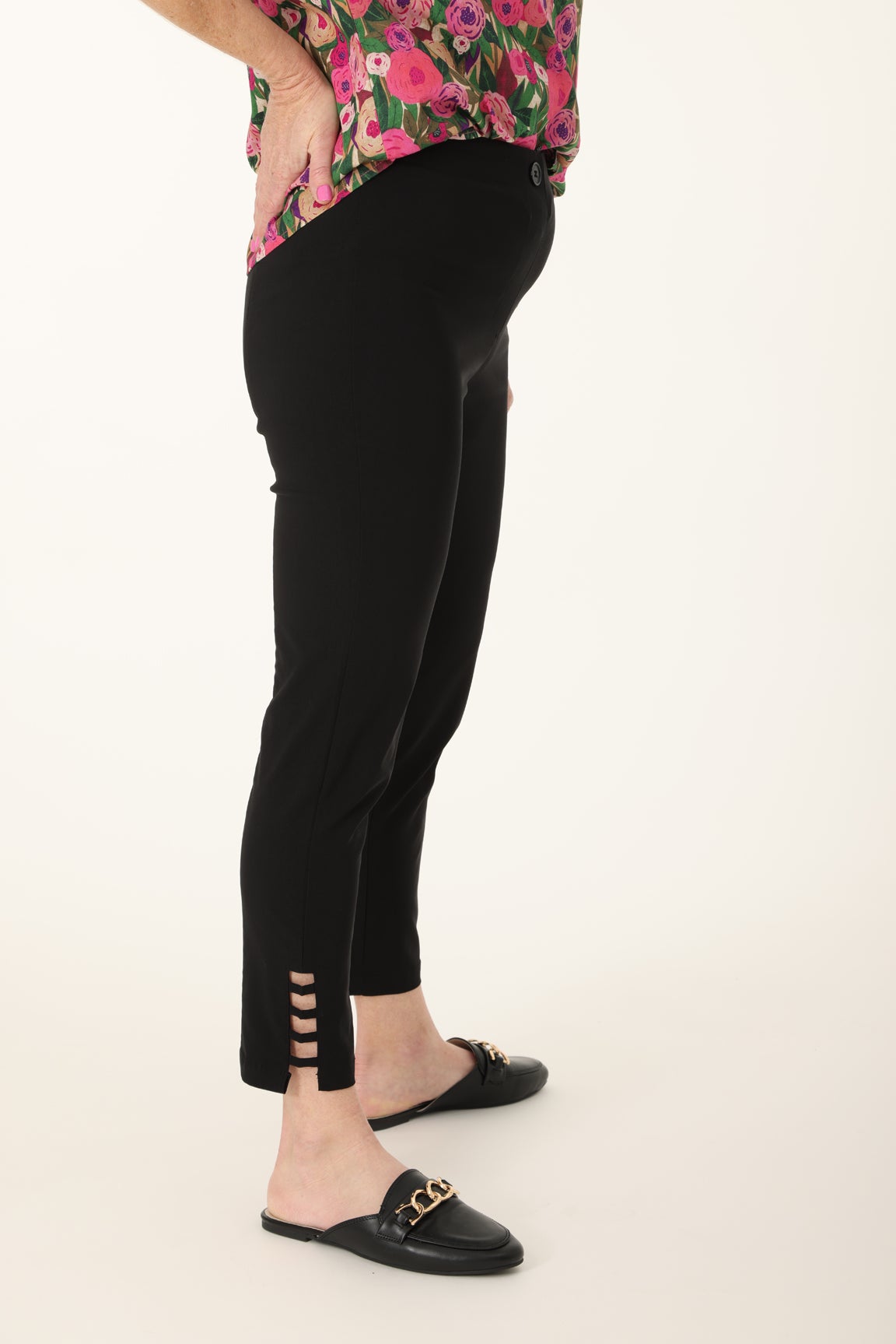 capri-pant-concealed-ewb-w-