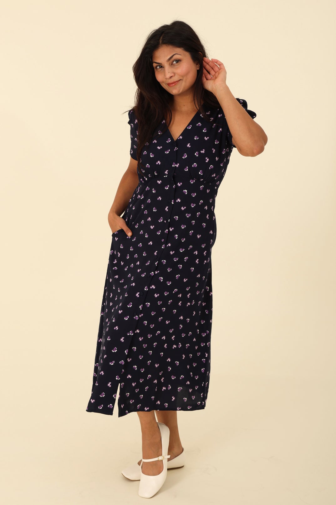 caroline eve dresses Best Sale Caroline Eve For work play or away we ve got Dresses you ll love This Printed Poplin Dress is just so pretty with it s Lilac Bloom Print It features a scoop