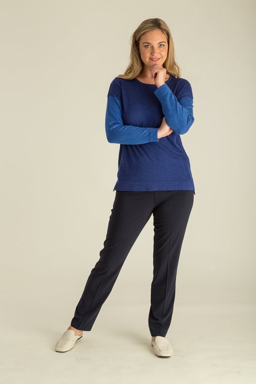 Fine Cozy Knitwear Jersey in Blue Caroline Eve
