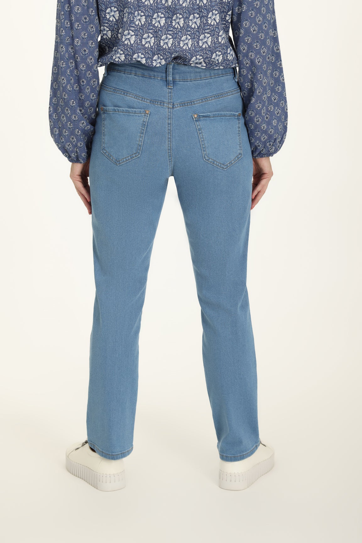 【WONDER WONDER】Nylon Denim Reversible Clr 2Way Wide Pt C Wonder by Christian Siriano Seamed Bootcut Jean - 22073693