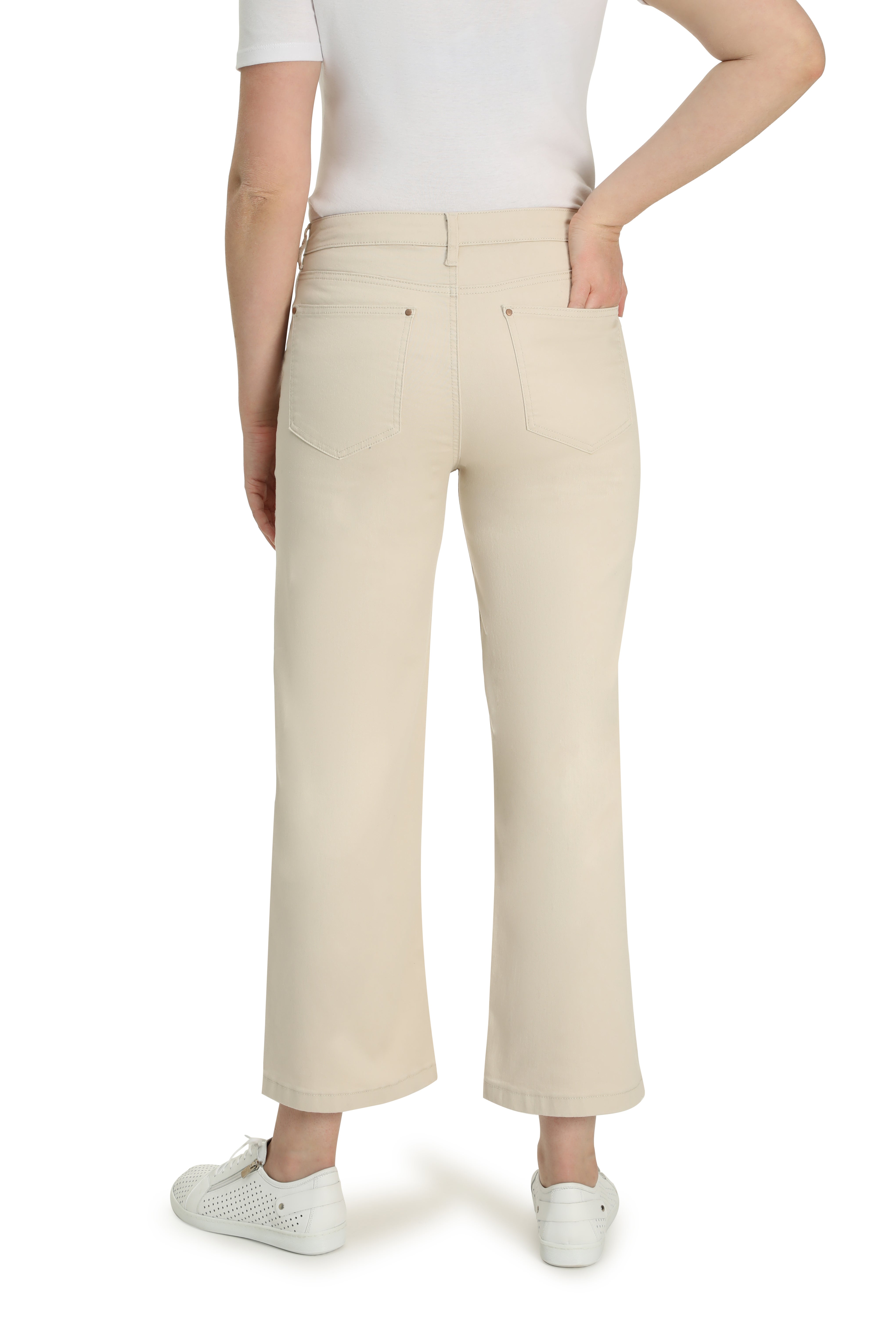 Coloured Denim Short Wide Leg Jean in Natural Caroline Eve