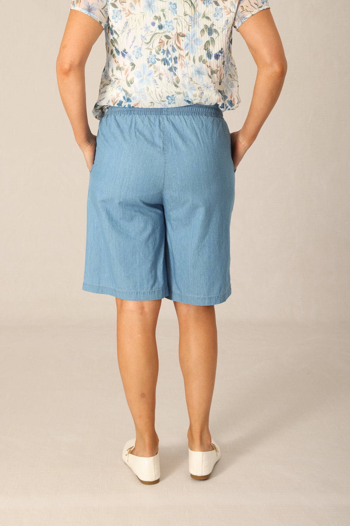 【COMBI】Logger Shorts Chambray Canvas COMBI】Logger Shorts Chambray Canvas 【公式通販】