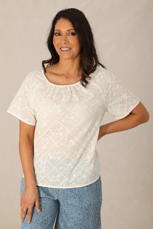 Ayisha Broderie Anglaise Top