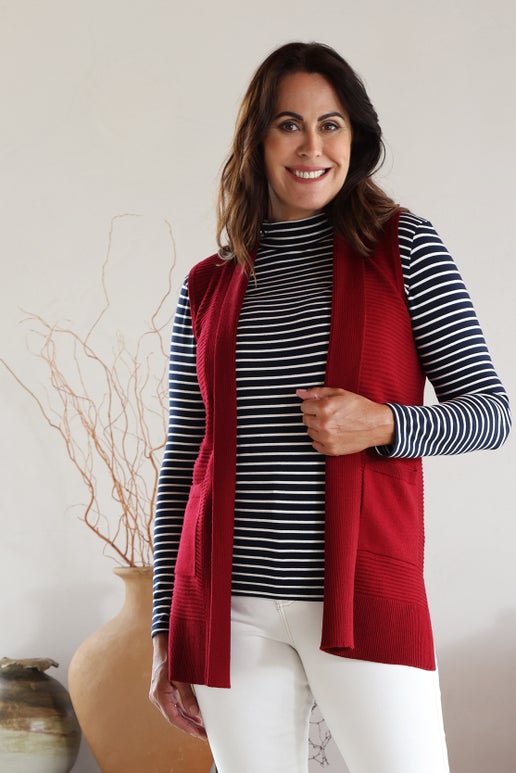 CC 26 Collared Knitted Vest Red and Cream Wool 331417