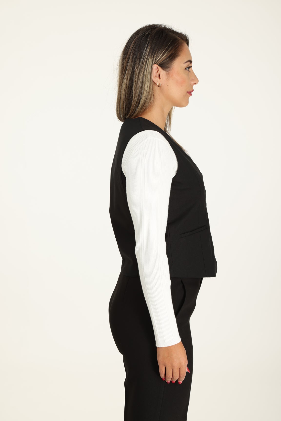 トップス MARNO Caroline vest Linen Blend Vest in Black | Caroline Eve